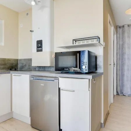 Les Romarins By Interhome